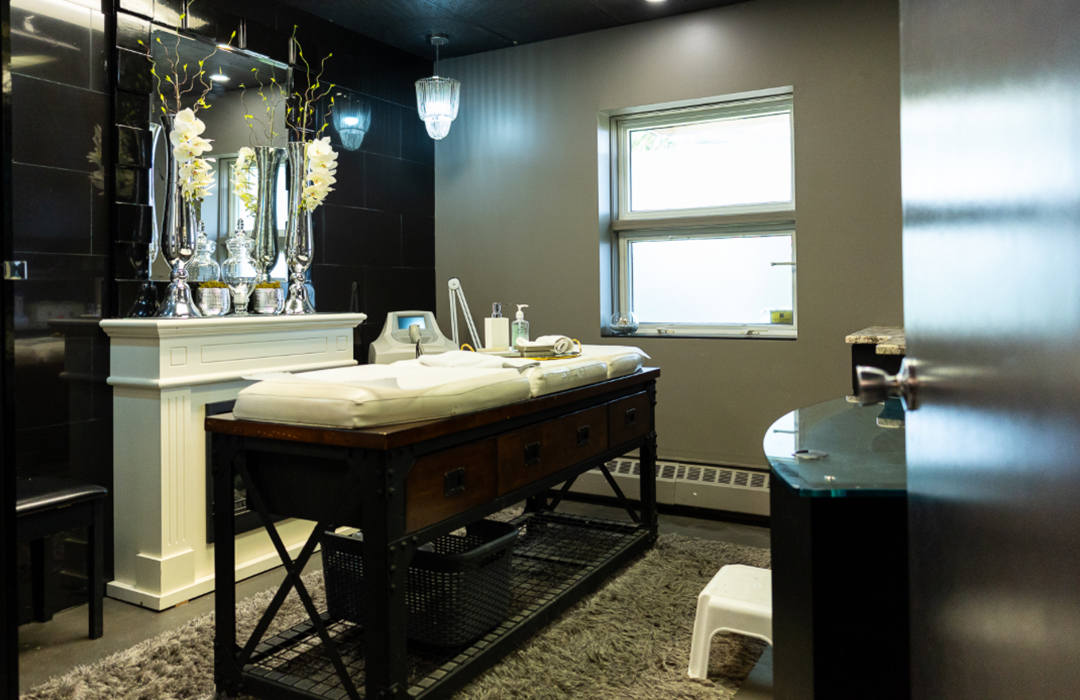 Studio images. Treatment room